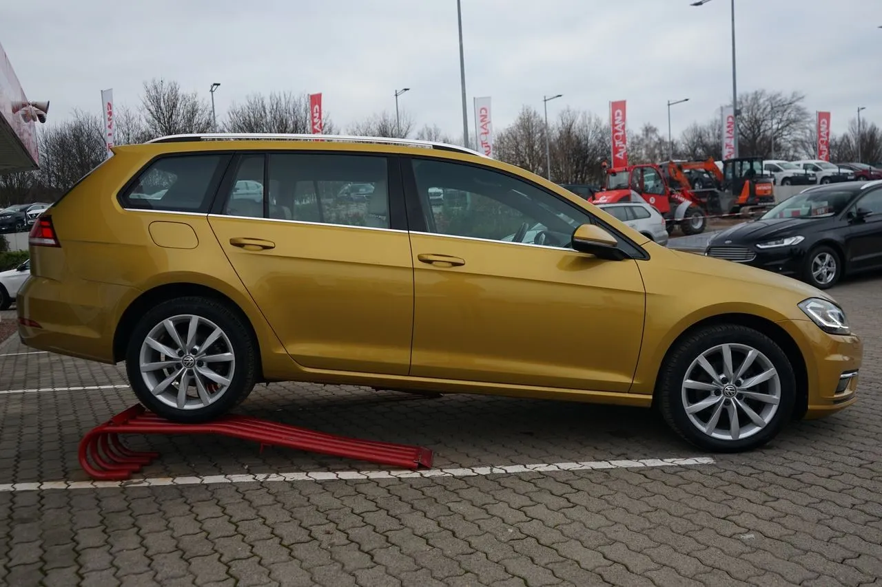 Volkswagen Golf VII Variant 1.4 TSI Highline...  Image 4