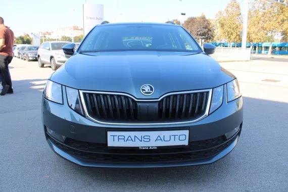 Škoda Octavia Combi 1.6 TDi DSG *NAVIGACIJA* Image 2